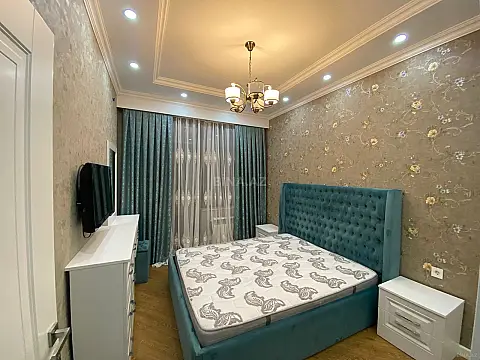 Kirayə verilir 2 otaqlı mənzil 60 m²