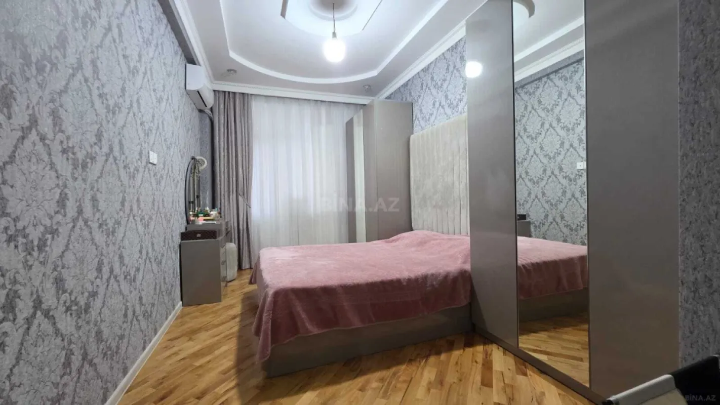 Satılır 3 otaqlı mənzil 90 m²
