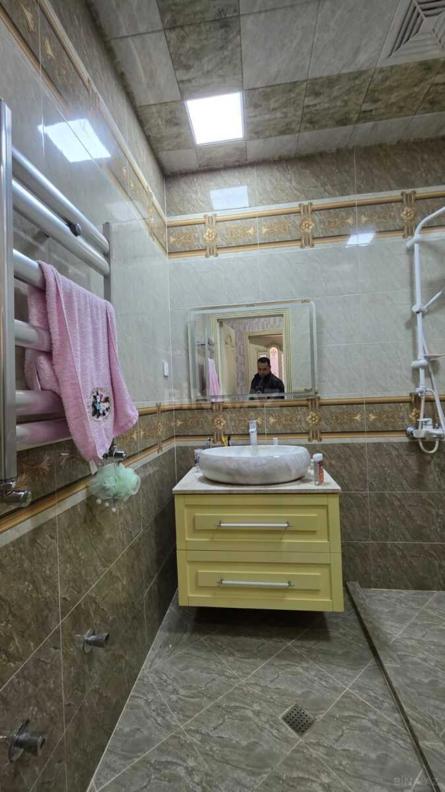 Satılır 3 otaqlı mənzil 90 m²