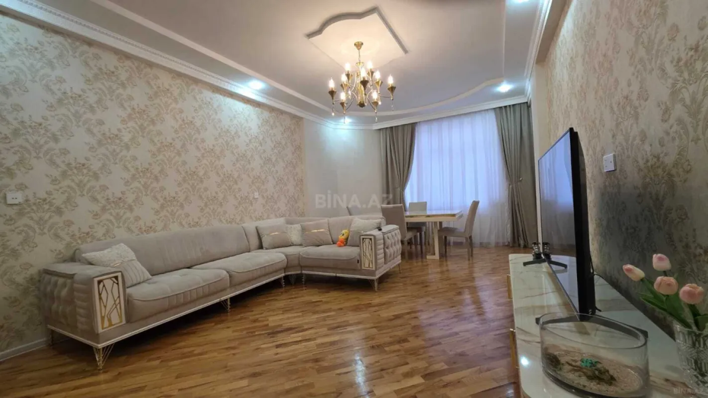 Satılır 3 otaqlı mənzil 90 m²