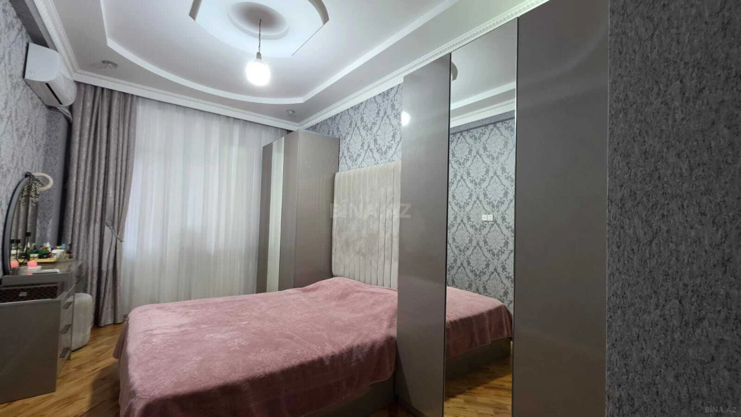 Satılır 3 otaqlı mənzil 90 m²