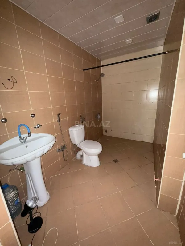 Satılır 3 otaqlı mənzil 140 m²