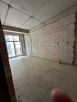Satılır 3 otaqlı mənzil 110 m²