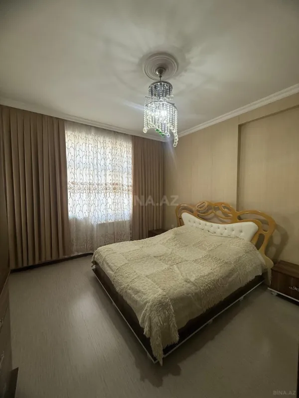 Satılır 3 otaqlı mənzil 98 m²