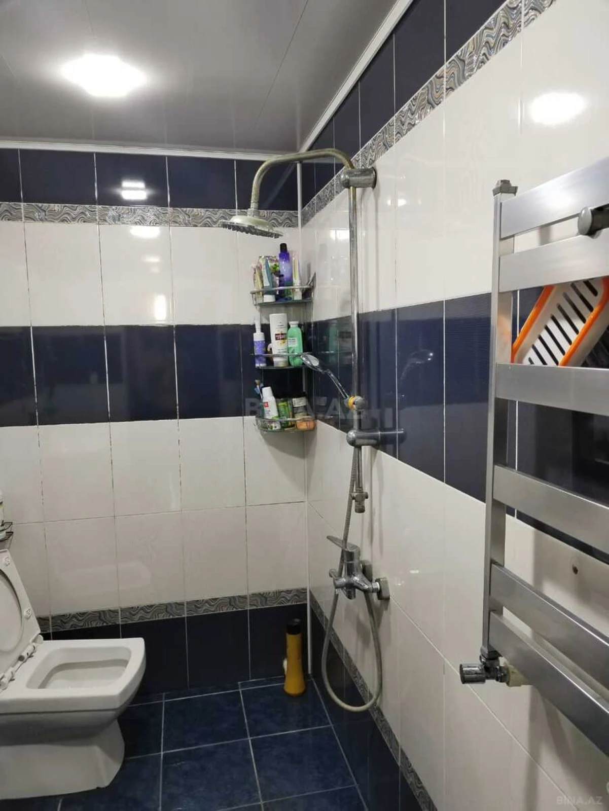 Satılır 3 otaqlı mənzil 98 m²