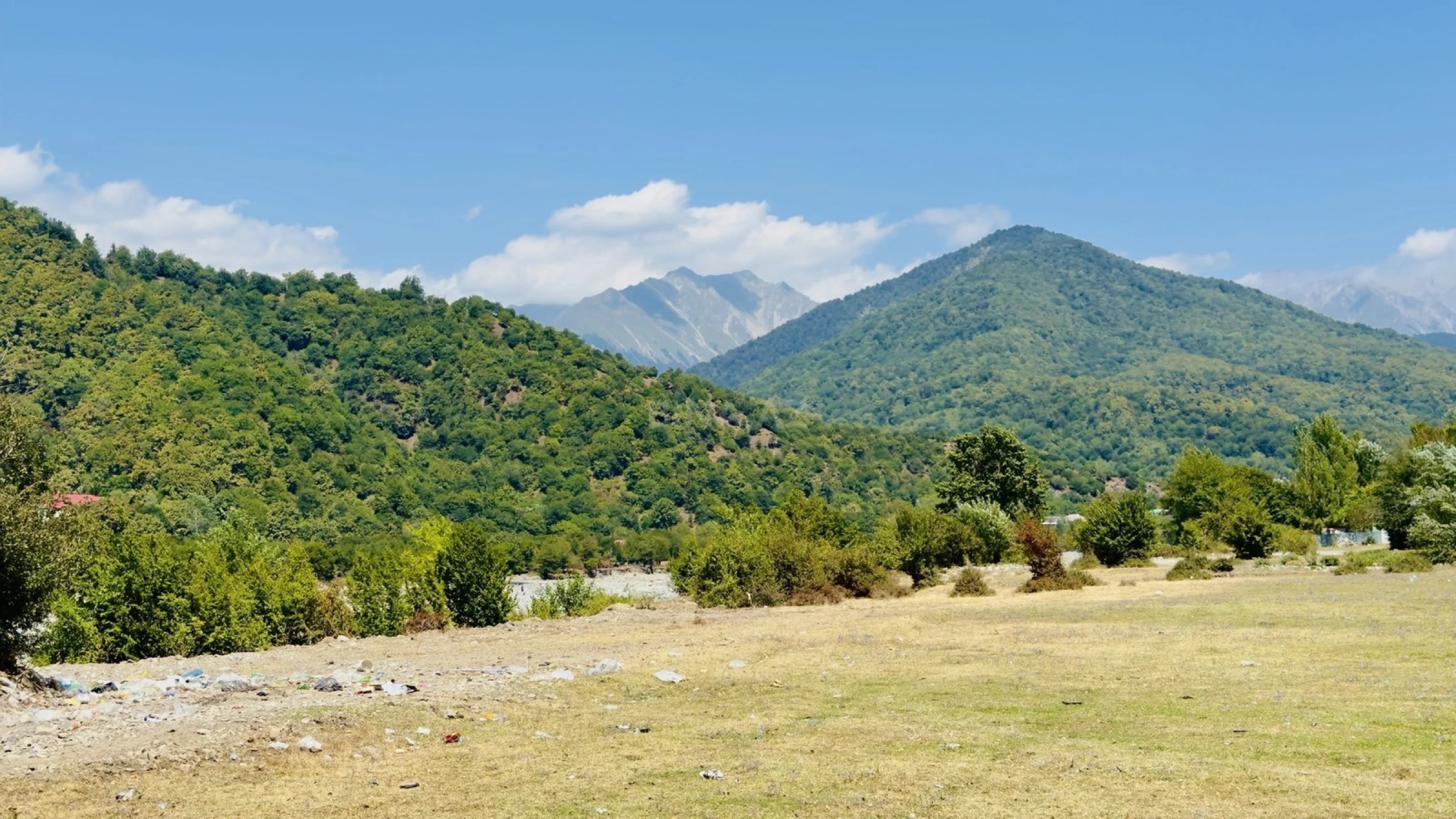 Satılır 4 otaqlı həyət evi 152 m²