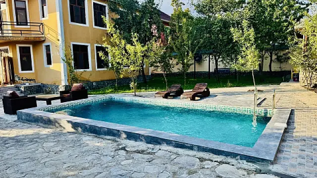 Satılır 4 otaqlı həyət evi 152 m²