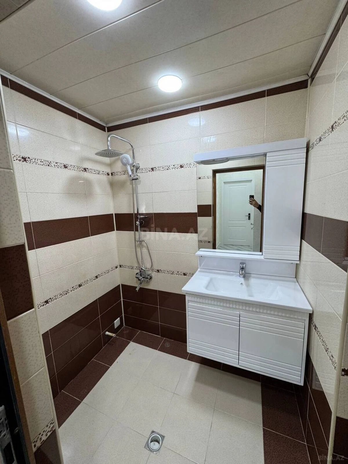 Satılır 3 otaqlı mənzil 65 m²