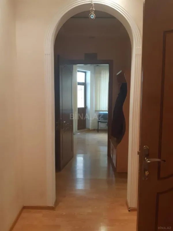 Satılır obyekt 150 m²