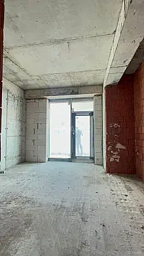 Satılır 4 otaqlı mənzil 224 m²