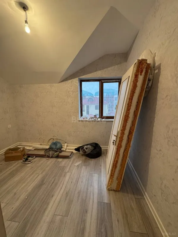 Satılır 3 otaqlı mənzil 85 m²