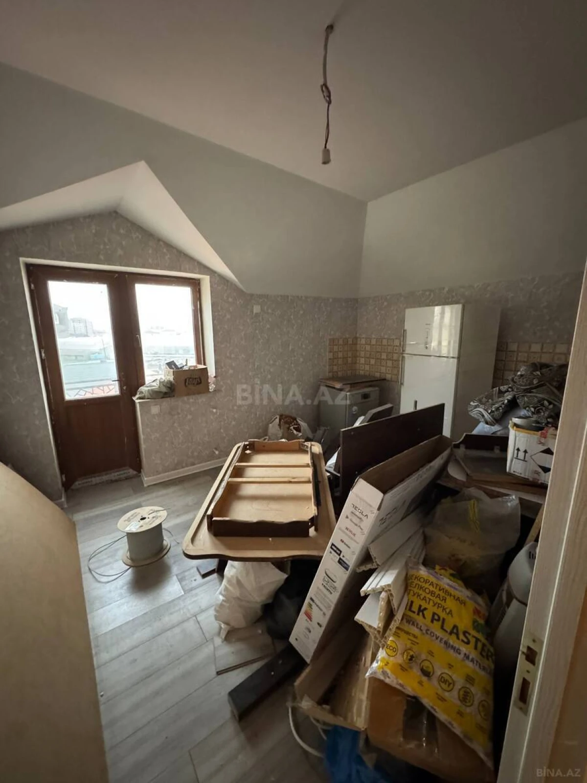 Satılır 3 otaqlı mənzil 85 m²