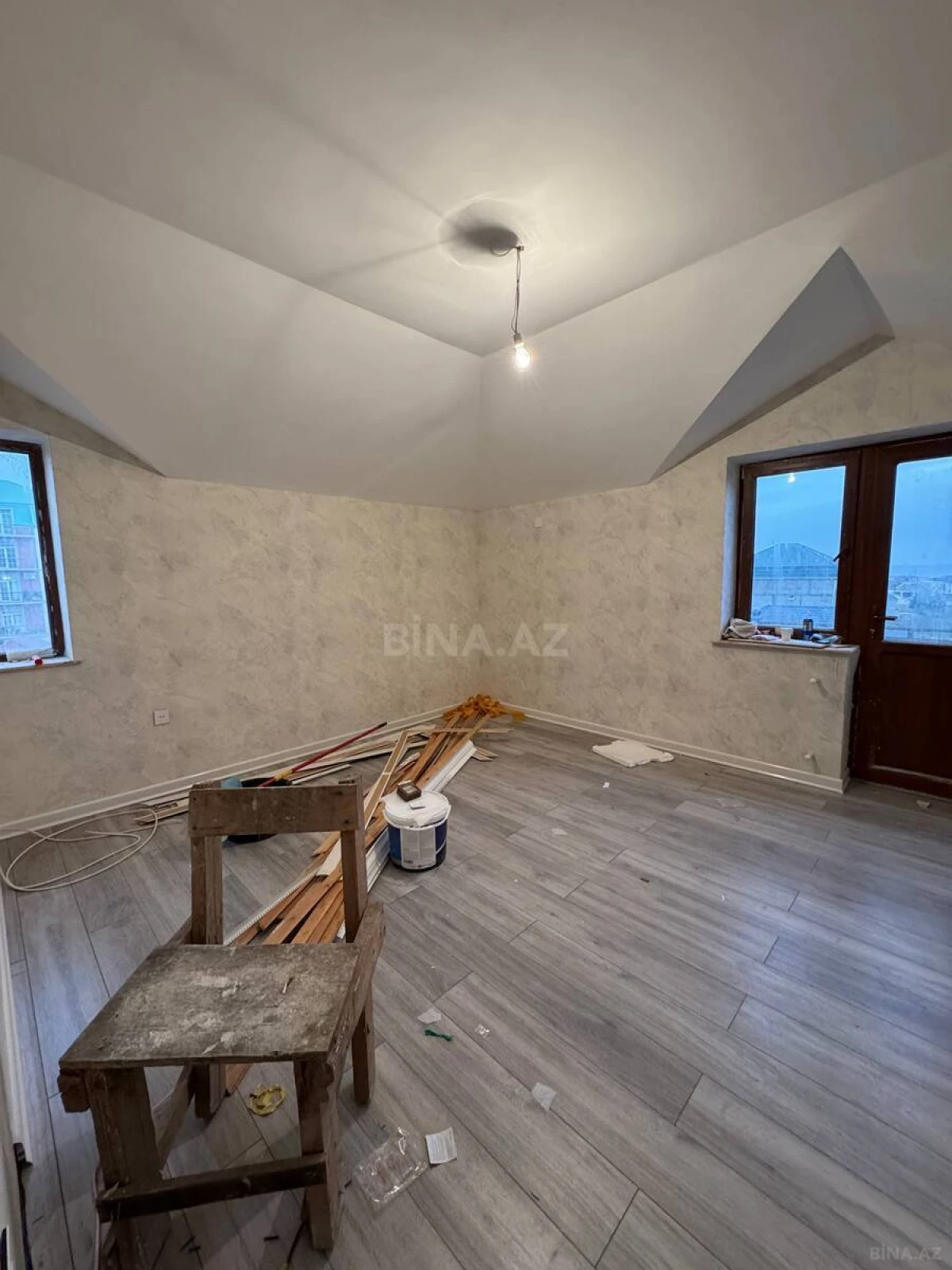 Satılır 3 otaqlı mənzil 85 m²
