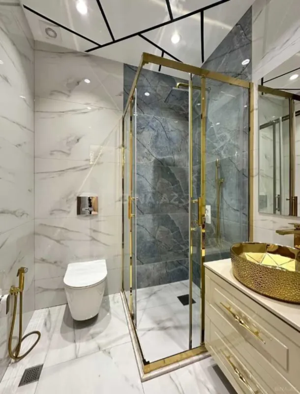 Satılır 3 otaqlı mənzil 101 m²