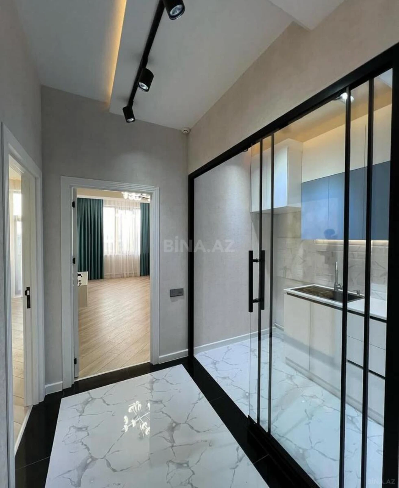 Satılır 2 otaqlı mənzil 55 m²