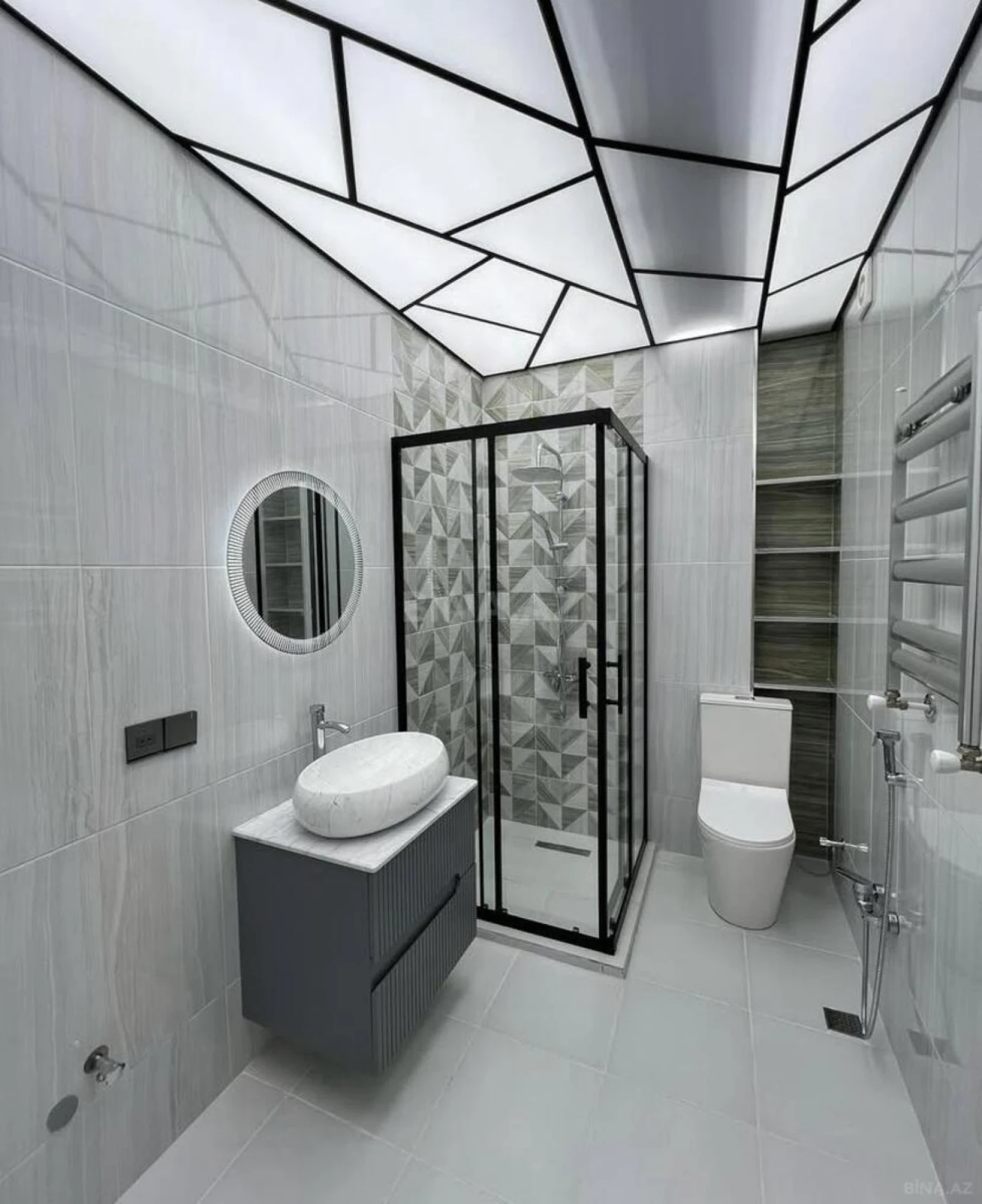 Satılır 2 otaqlı mənzil 55 m²