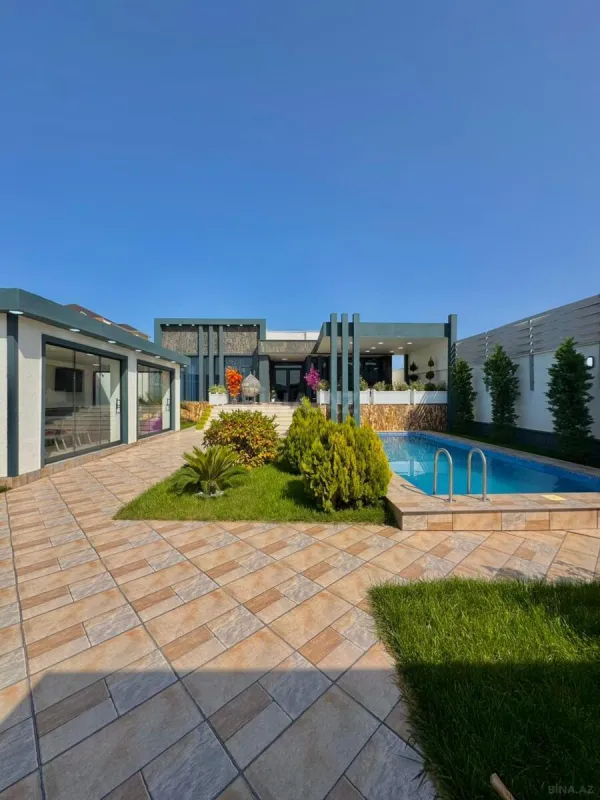 Satılır 4 otaqlı həyət evi 190 m²