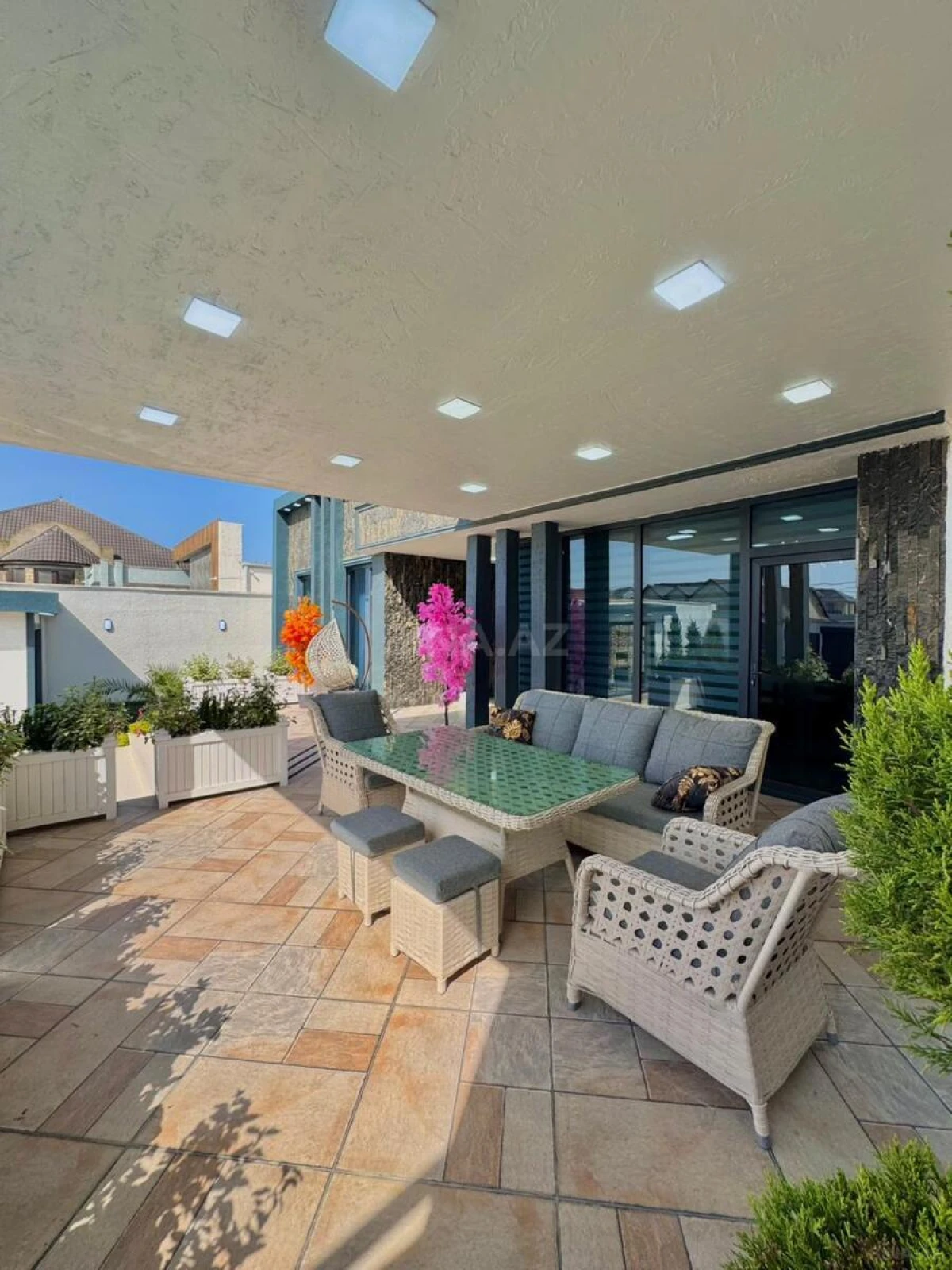 Satılır 4 otaqlı həyət evi 190 m²