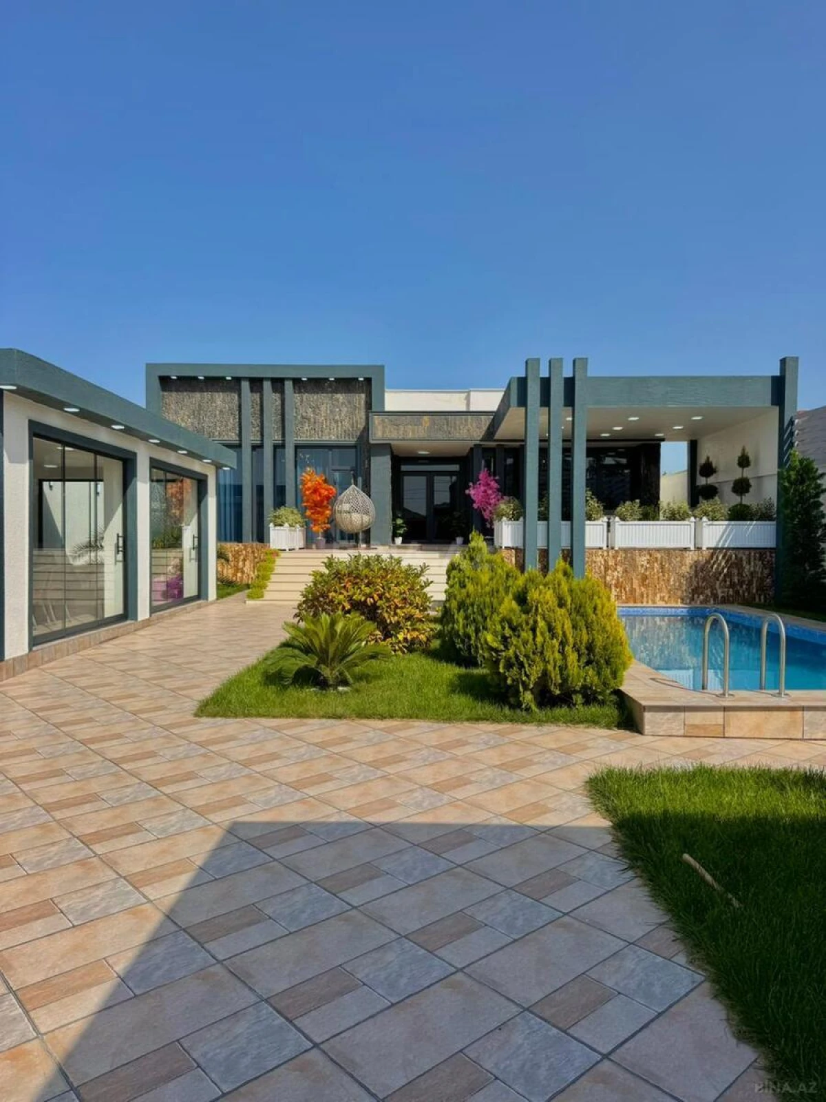 Satılır 4 otaqlı həyət evi 190 m²