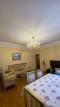 Satılır 3 otaqlı mənzil 128 m²