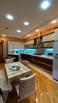 Satılır 3 otaqlı mənzil 128 m²