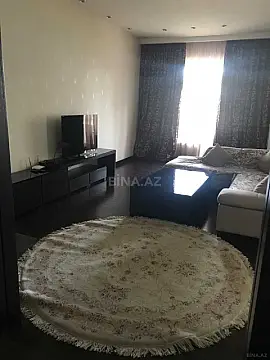 Kirayə verilir 2 otaqlı mənzil 100 m²