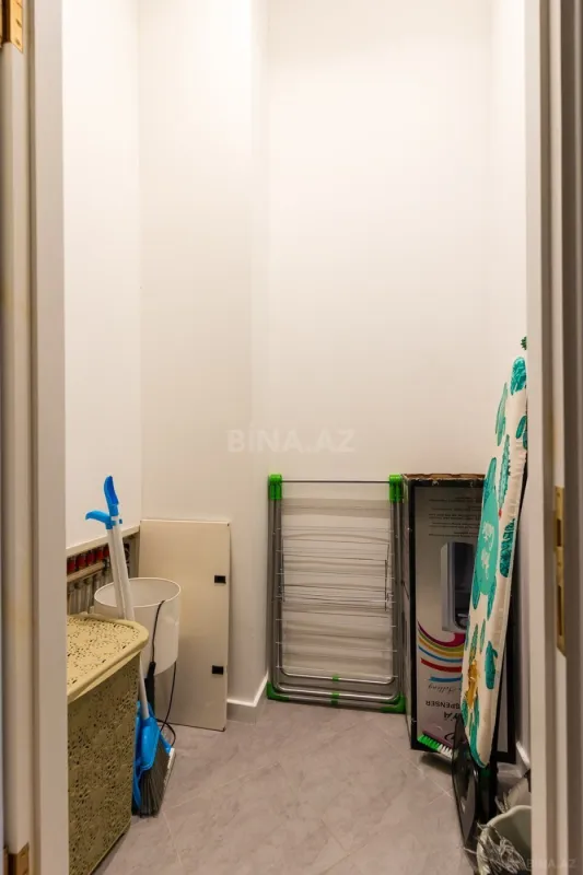 Kirayə verilir 5 otaqlı mənzil 291.6 m²