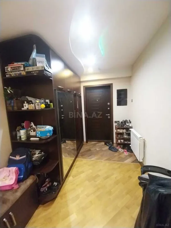 Satılır 2 otaqlı mənzil 90.2 m²