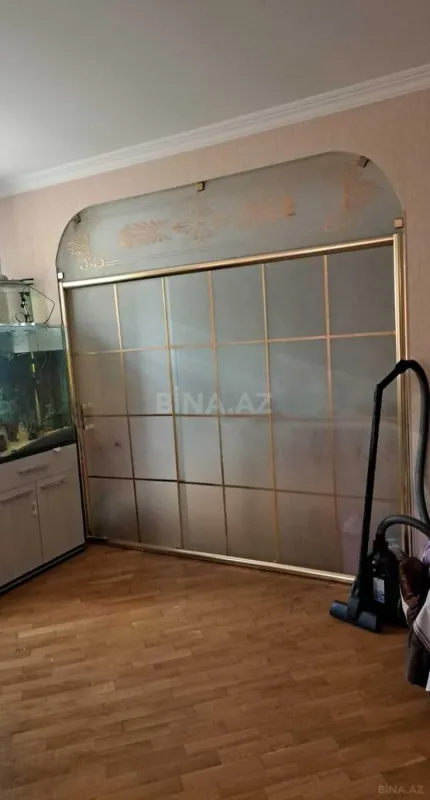 Satılır 2 otaqlı mənzil 90.2 m²