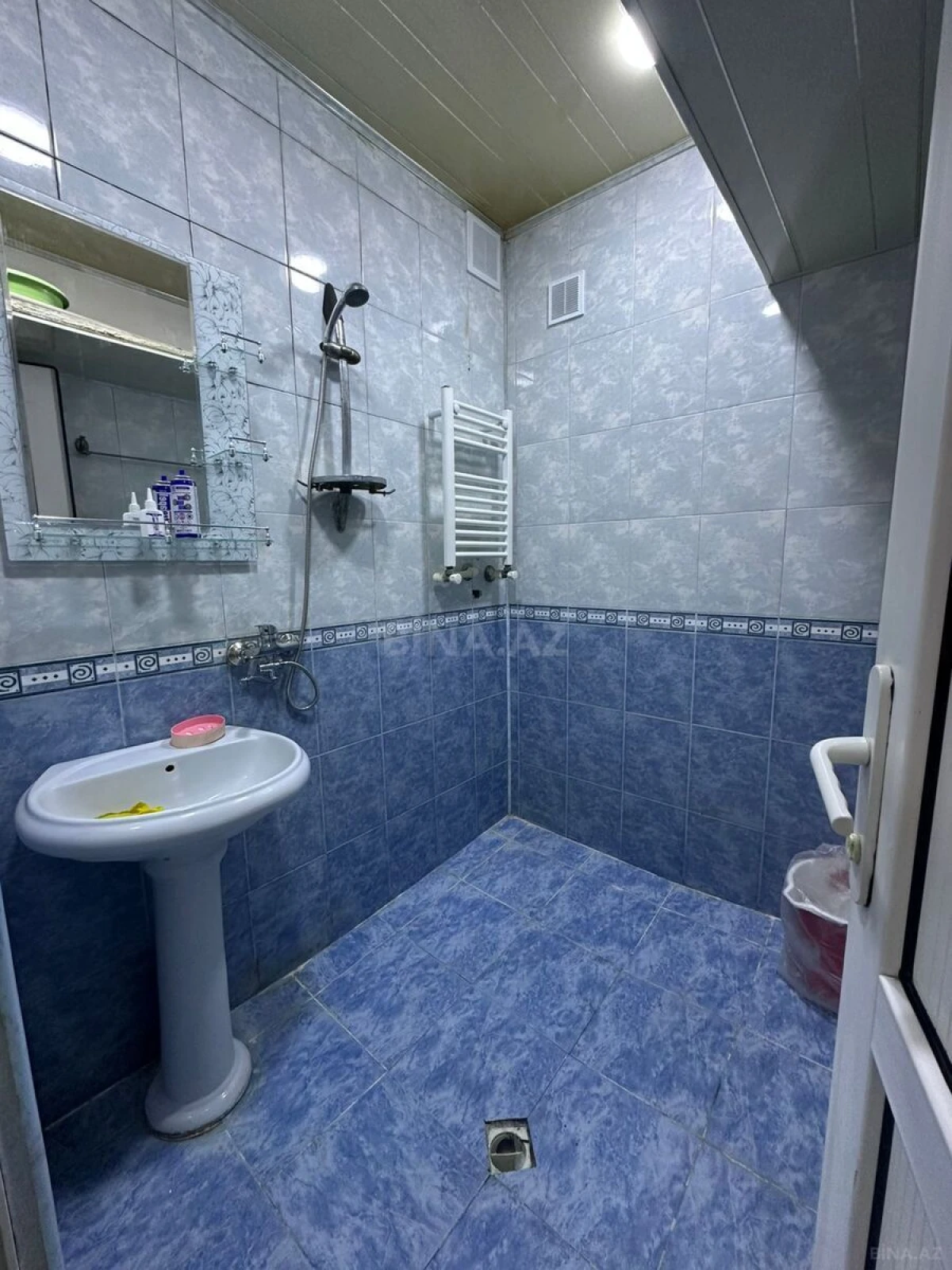 Satılır 2 otaqlı mənzil 55 m²