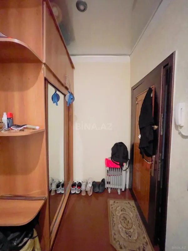 Satılır 2 otaqlı mənzil 110 m²