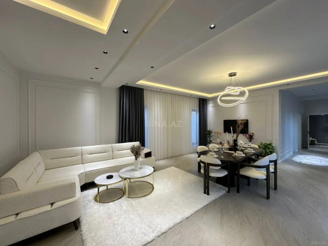Satılır 5 otaqlı həyət evi 200 m²