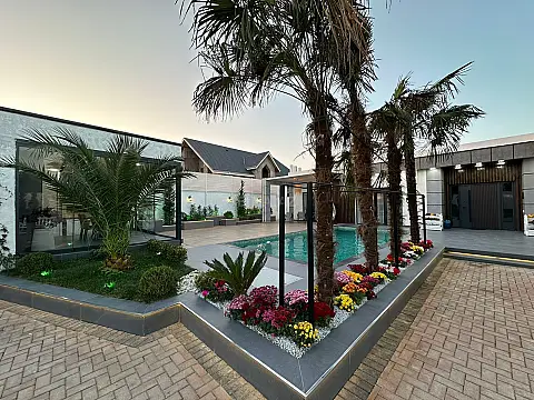 Satılır 5 otaqlı həyət evi 200 m²