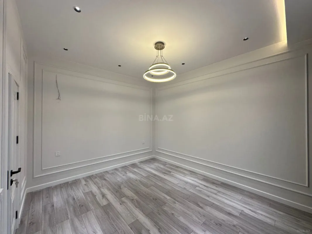 Satılır 5 otaqlı həyət evi 200 m²