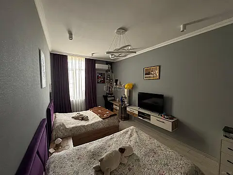 Satılır 3 otaqlı mənzil 98 m²