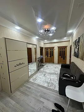 Satılır 3 otaqlı mənzil 120 m²