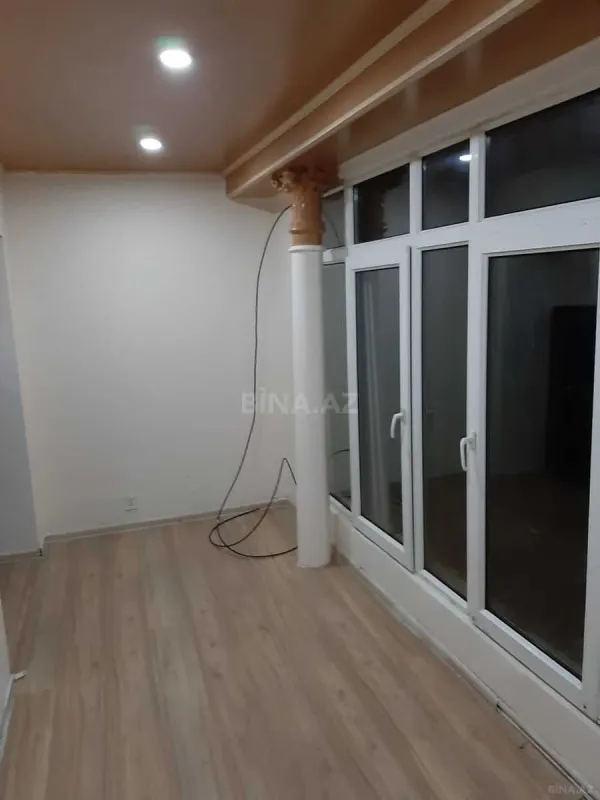 Kirayə verilir obyekt 65 m²