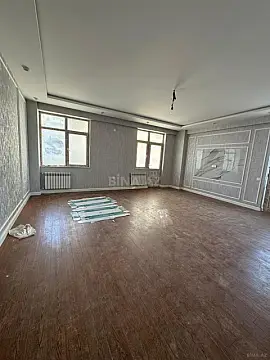 Satılır 3 otaqlı mənzil 138 m²