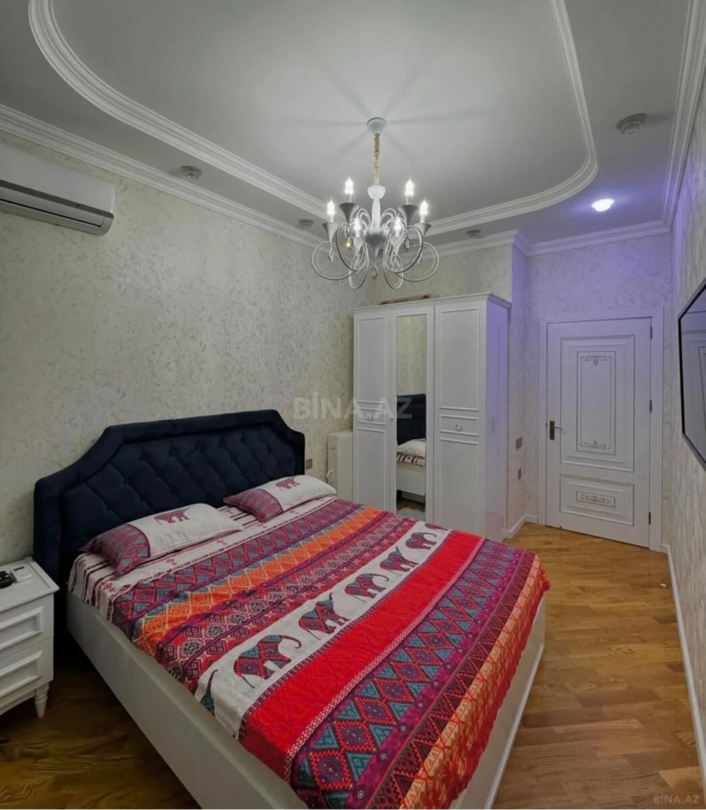 Satılır 2 otaqlı mənzil 53 m²