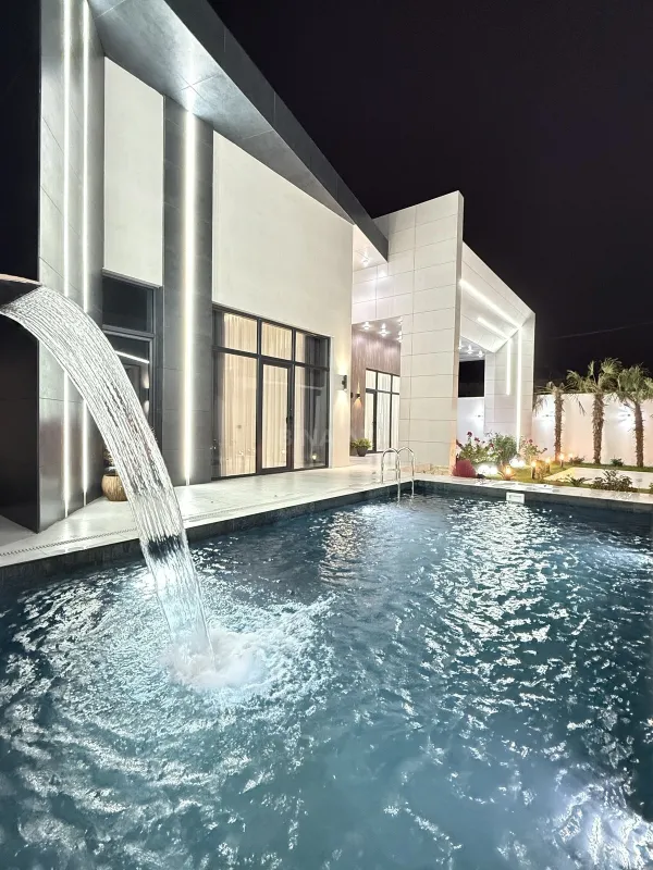 Satılır 5 otaqlı həyət evi 260 m²