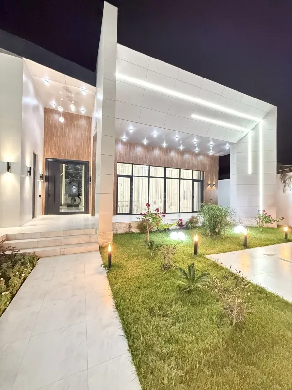 Satılır 5 otaqlı həyət evi 260 m²