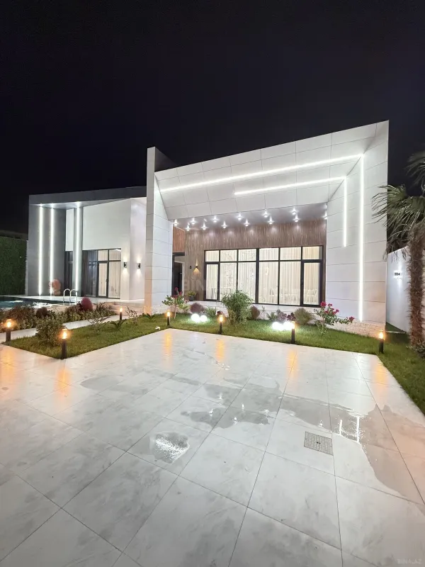 Satılır 5 otaqlı həyət evi 260 m²