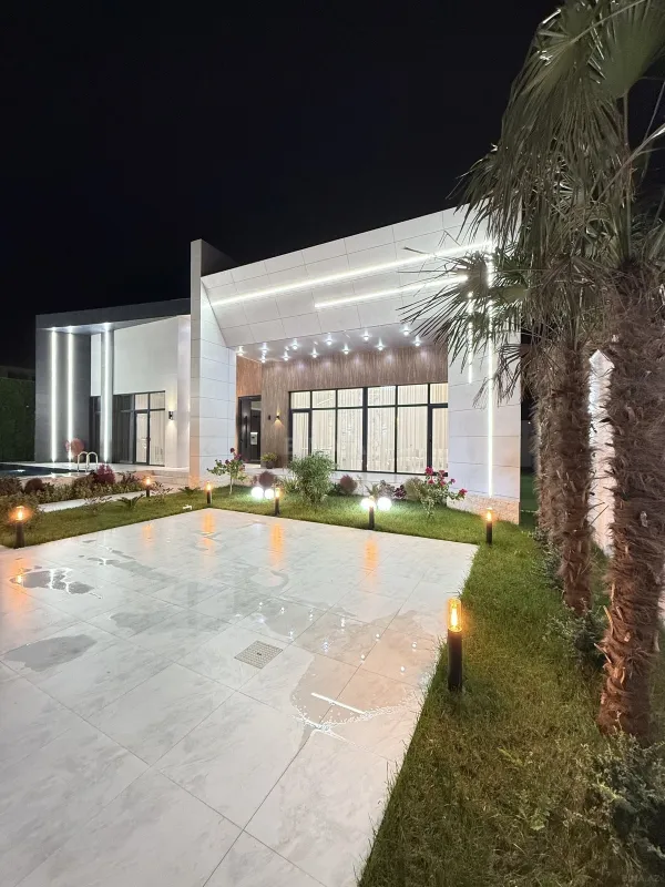 Satılır 5 otaqlı həyət evi 260 m²