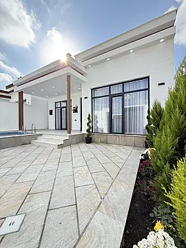 Satılır 4 otaqlı həyət evi 130 m²