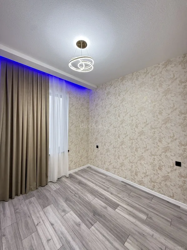 Satılır 4 otaqlı həyət evi 130 m²