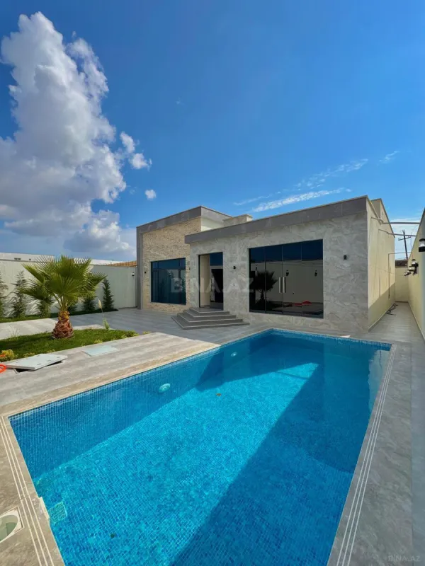 Satılır 4 otaqlı həyət evi 200 m²