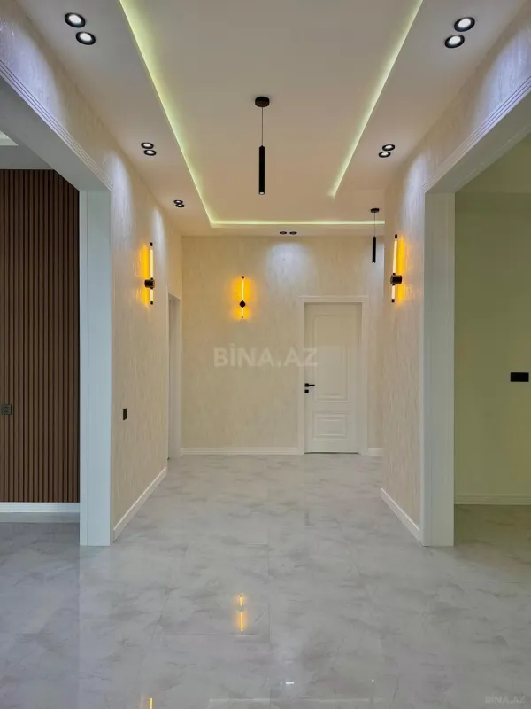 Satılır 4 otaqlı həyət evi 200 m²
