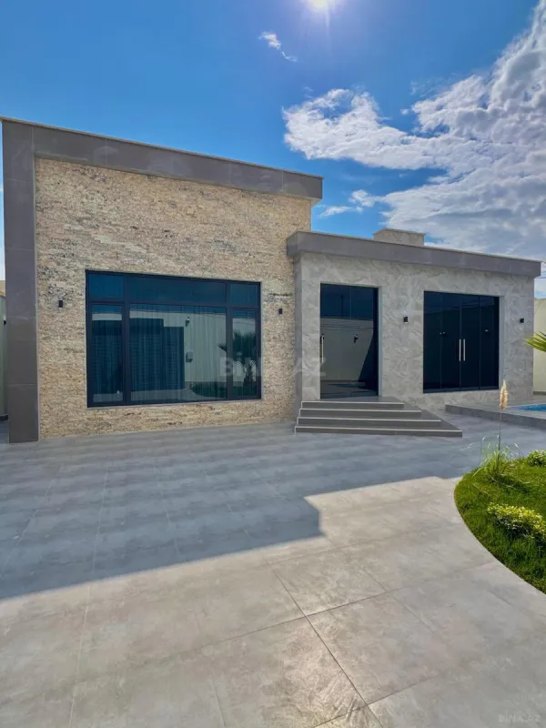 Satılır 4 otaqlı həyət evi 200 m²