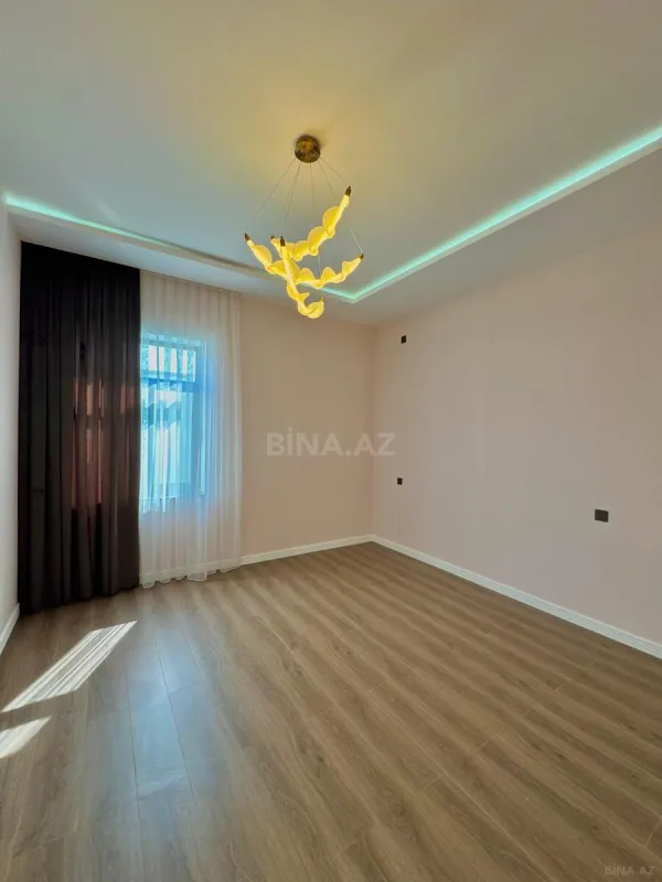 Satılır 4 otaqlı həyət evi 200 m²