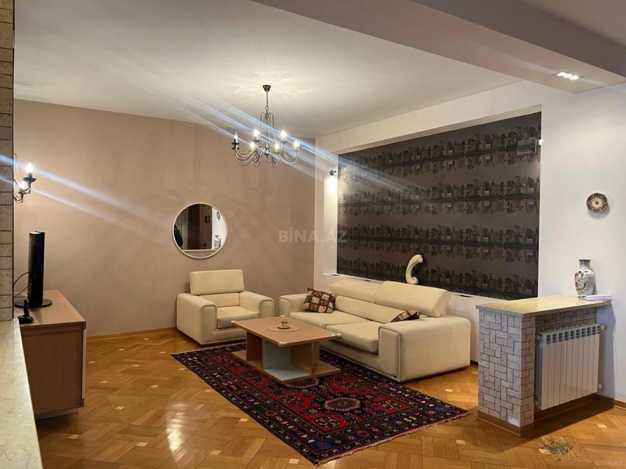 Kirayə verilir 3 otaqlı mənzil 118 m²